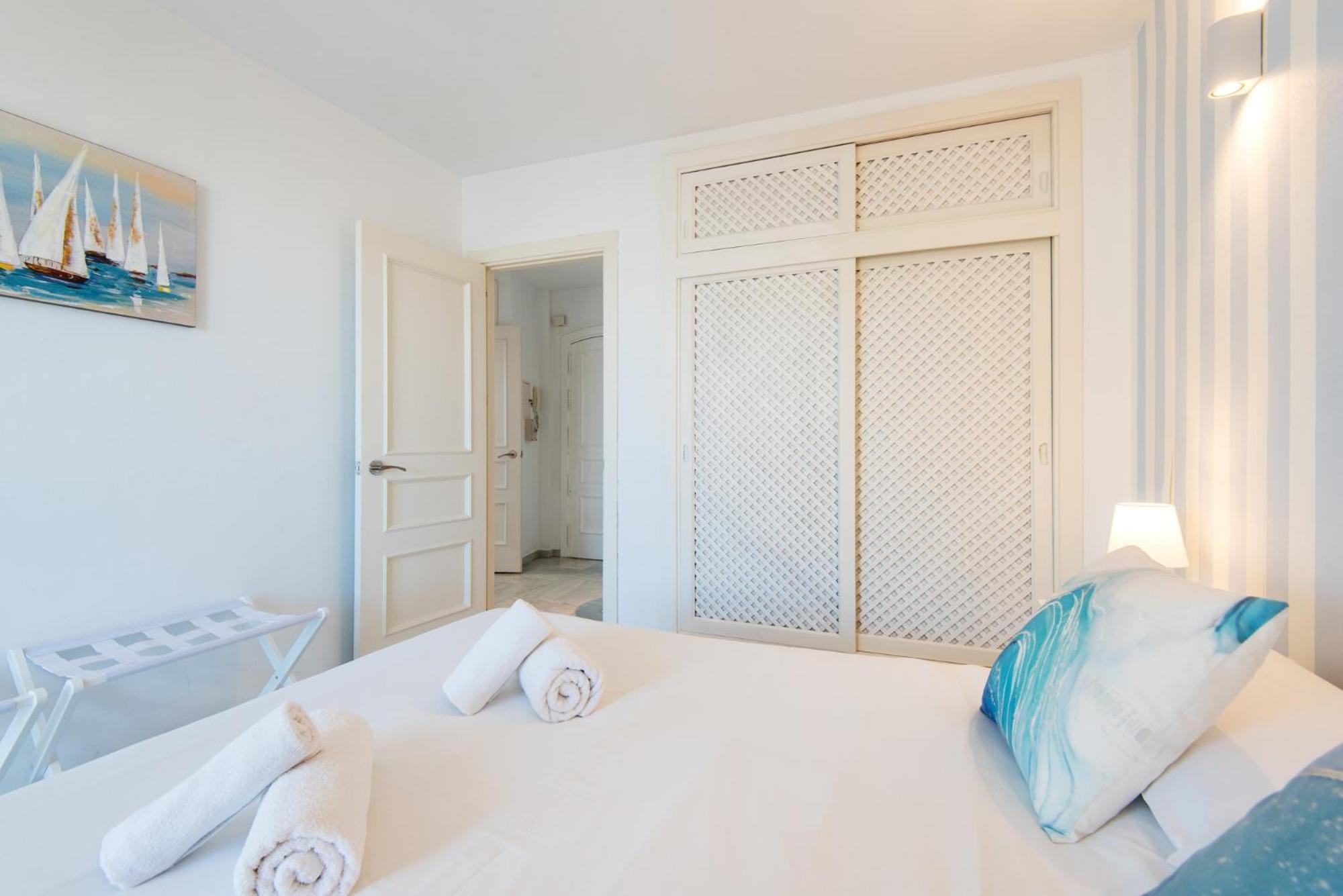 Apartamento PUERTO MARINERO en El Puerto Marina de Benalmádena en el corazón de la Costa del Sol. Exterior foto